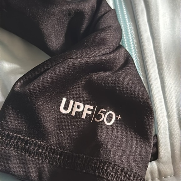 Harley one piece rash guard size 6m ya - Picture 5 of 6